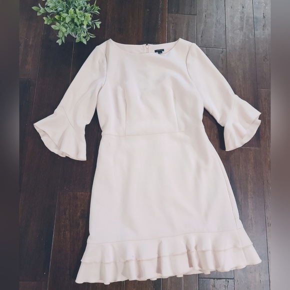 Ann Taylor Double Weave Flounce Sheath Dress Size 12 - Picture 4 of 9